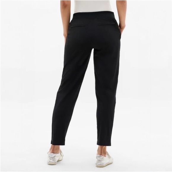 Athleta Brooklyn Mid Rise Ankle Pant Black NWT SIZE 4 - Picture 3 of 10